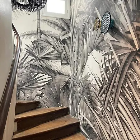 Charming Apartment Paris